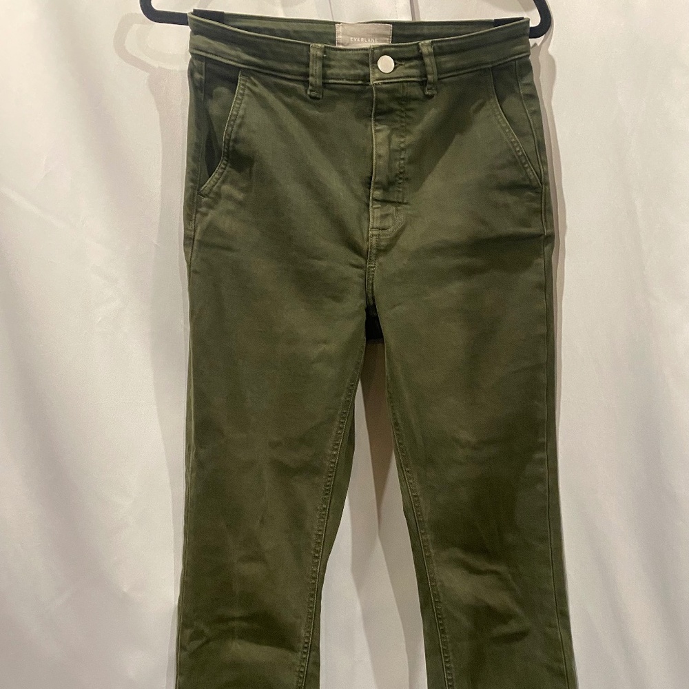 Everlane - Slim Leg Crop Plant